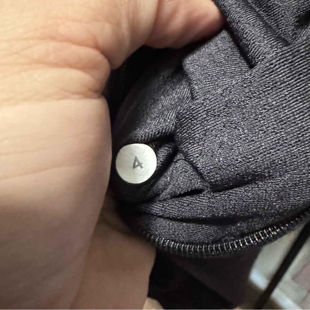 Lululemon Bhakti Yoga Jacket (First Release) - Picture 7 of 9